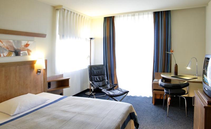 Hotel Nh Hamburg Horner Rennbahn Zewnętrze zdjęcie
